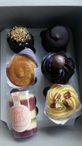 cupcakes velvet cake co