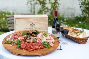 anthonij rupert wyne charcuterie shiraz 2018 sonia cabano blog eatdrinkcapetown